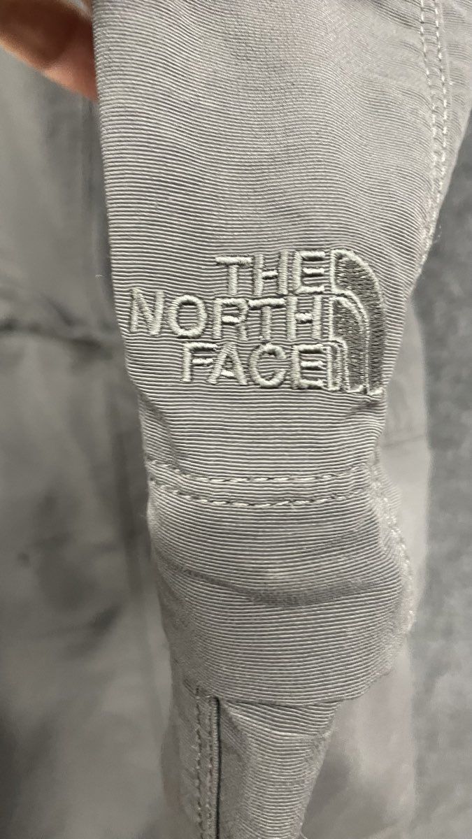 The North Face Men's Horizon Convertible Hiking Pants Gray Zip Off Cargo Sz L