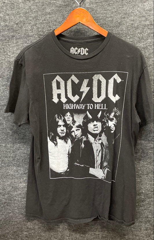AC/DC Highway To Hell Album Cover Graphic T-Shirt Reprint Epic Rights Sz L