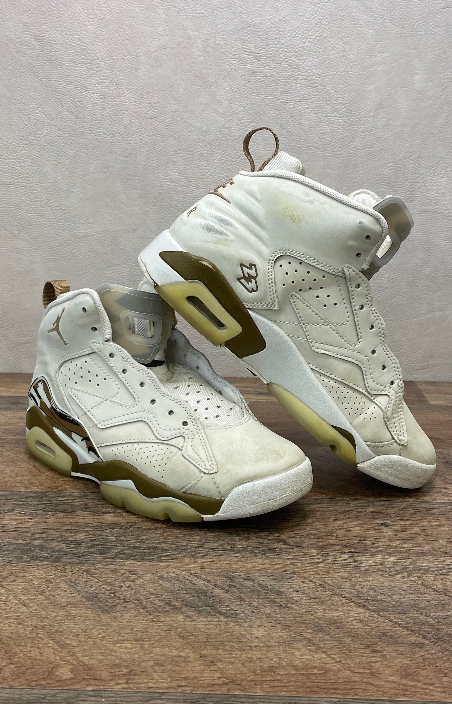 Nike Air Jordan MVP White Metallic Gold Women's Sneakers Size 7