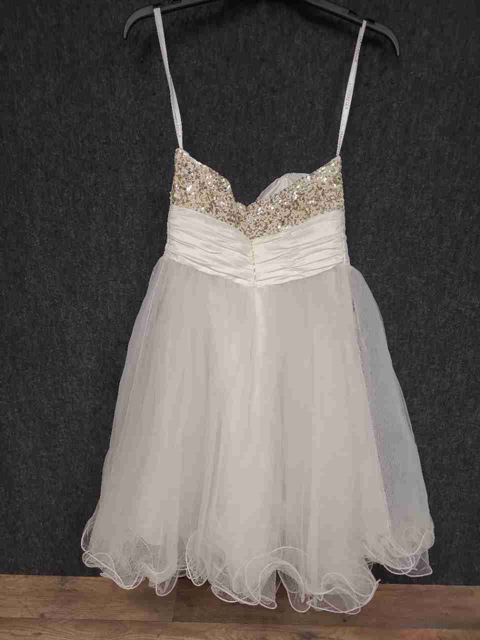 Cinderella Women's White Sequin Tulle Ruffle Special Occasion Party Dress Sz 4