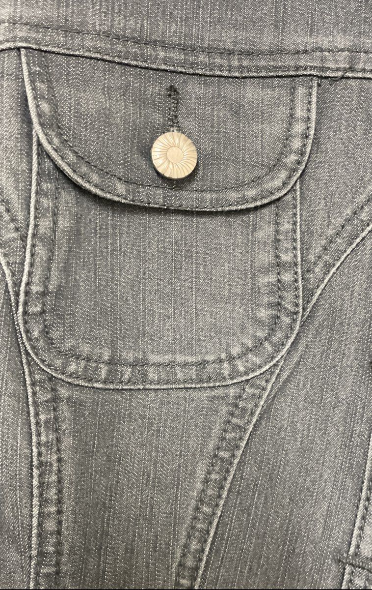 Live A Little Women's Gray Stretch Denim Jacket Button Front Flap Pockets Sz M