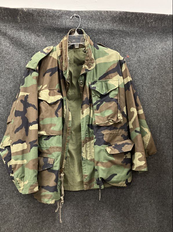 Vintage 1984 US Army M-65 Field Jacket Woodland Camo Small X-Short USA Made