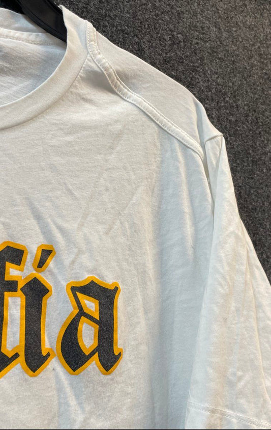 New Era Men's White Mafia Old English Gothic Graphic T-Shirt Size XL