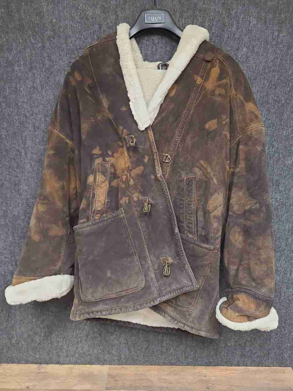 Gallery Women's Vintage Y2K Distressed Brown Leather Hooded Shearling Coat Sz L