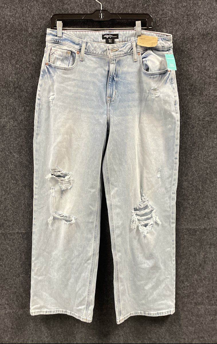 Edgely by Maurices Women's Light Wash Wide Leg High Rise Distressed Jeans NWT 16