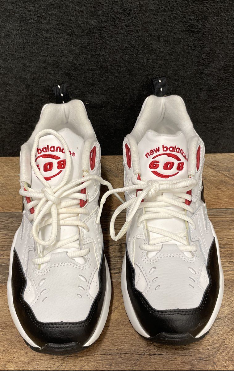 New Balance 608 White Black Red Women's Cross Training Sneakers Size 9D Wide