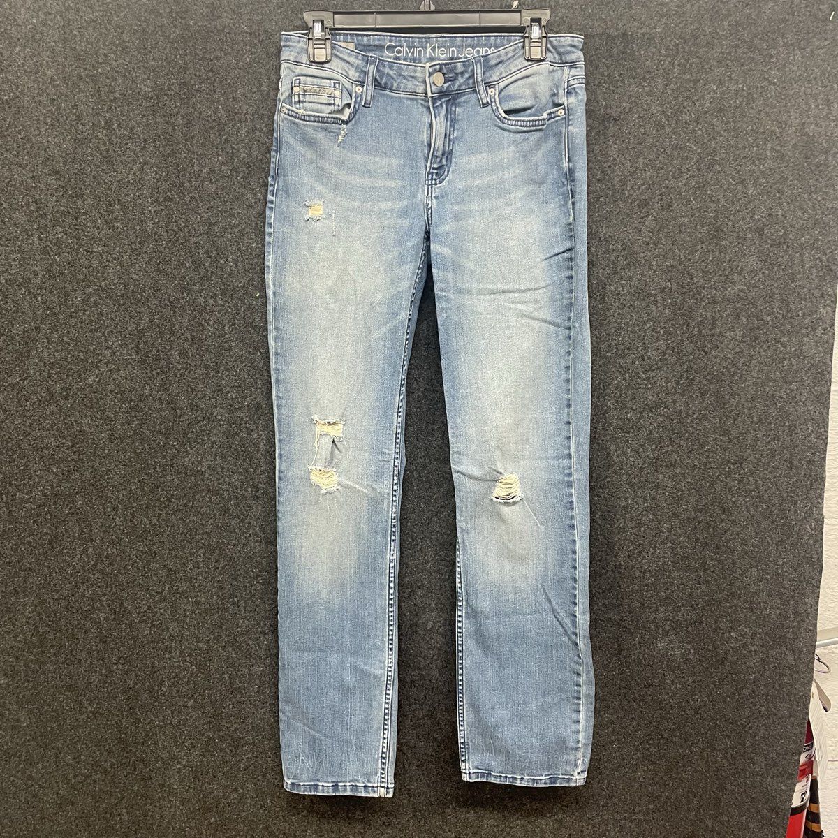 Calvin Klein Jeans Men's Light Wash Distressed Slim Straight Jeans Size 29x32