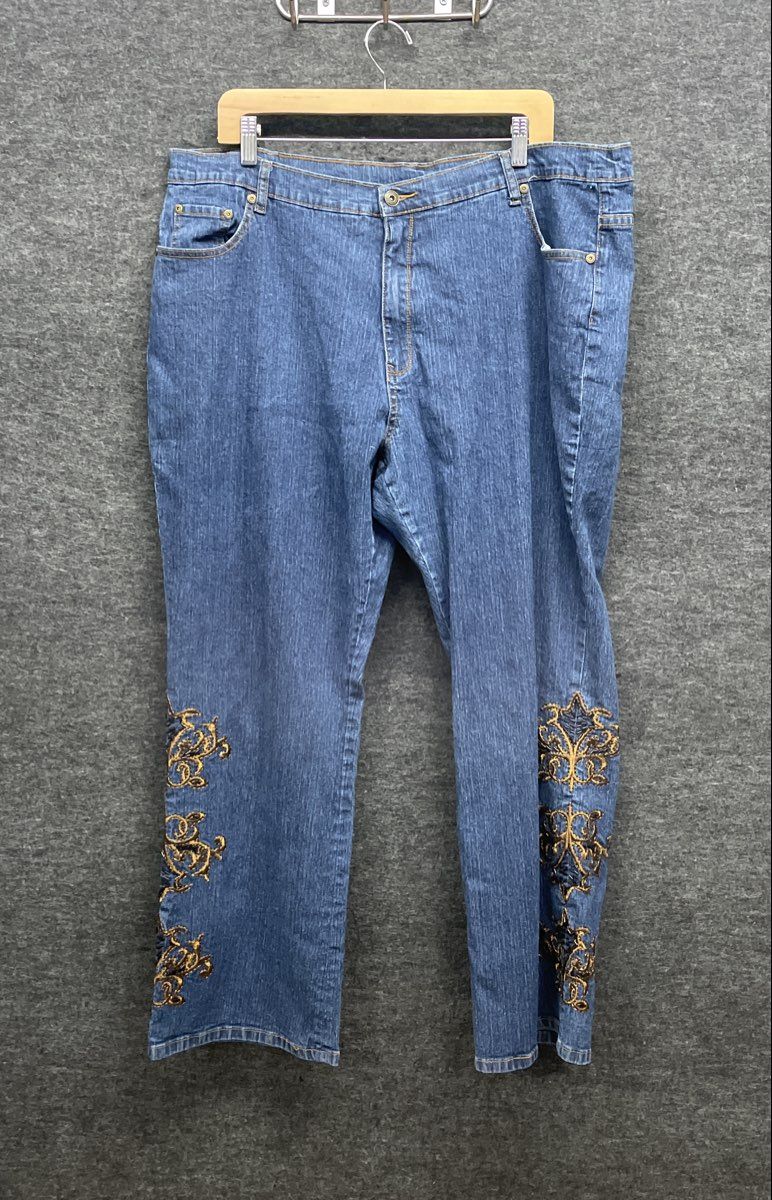 Vintage Y2K Denim 24/7 Women's Blue Embroidered Floral Scroll Jeans Sz 24W