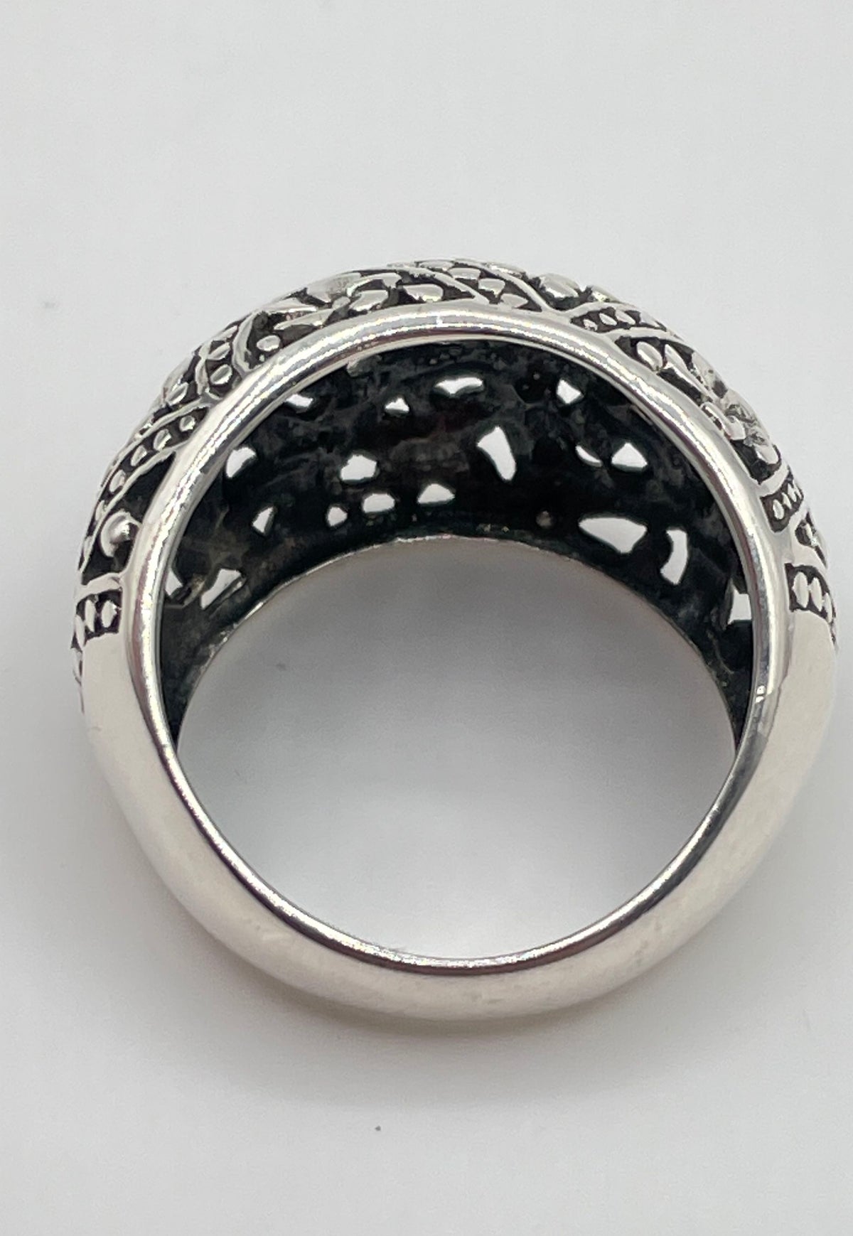 925 Sterling Silver Flower Filigree Dome Ring 4.7g
