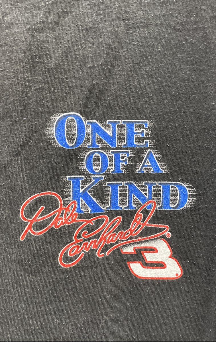 Vintage 90s Dale Earnhardt Men's Black NASCAR T-Shirt 7 Championships Sz S/M