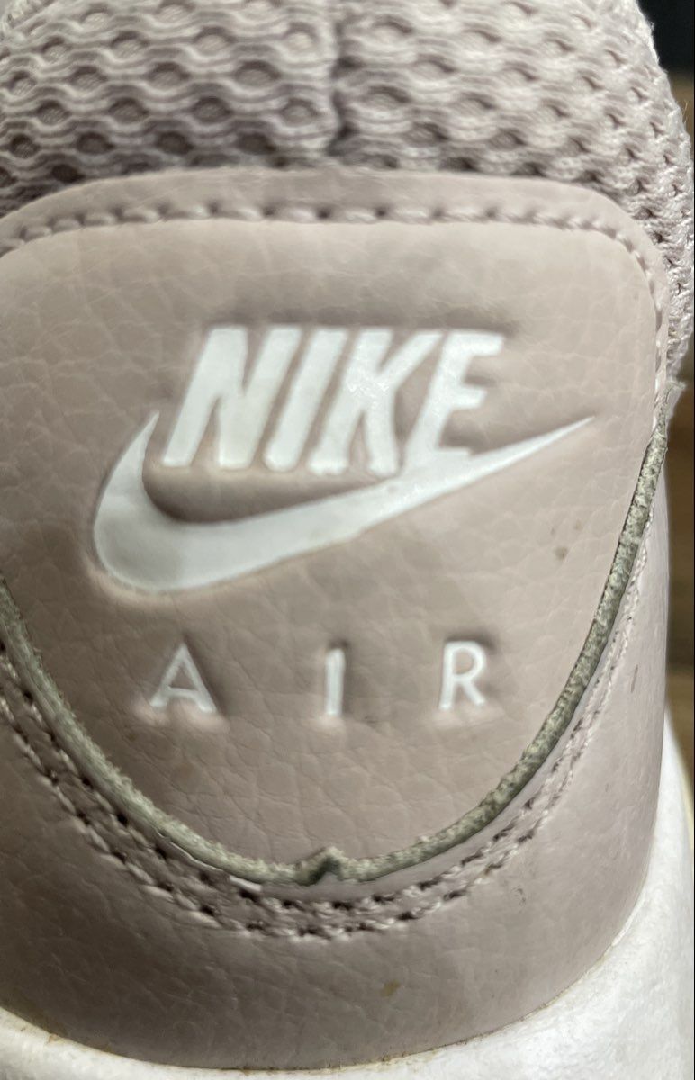 Nike Air Max Excee Soft Pink Women's Sneakers Size 7.5