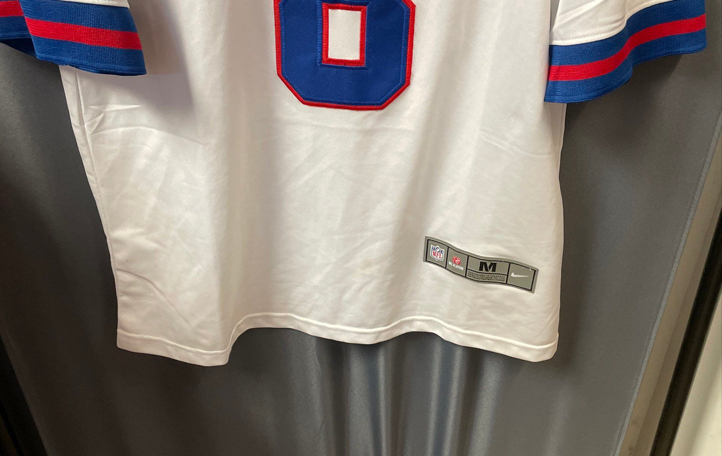 Nike Men's NY Giants Daniel Jones #8 White On Field Football Jersey Size M