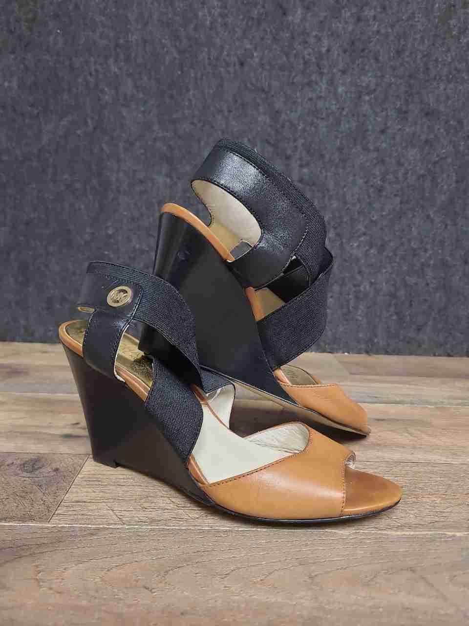 Michael Kors Crisscross Elastic Peep Toe Wedge Sandals Black Tan Size 8M