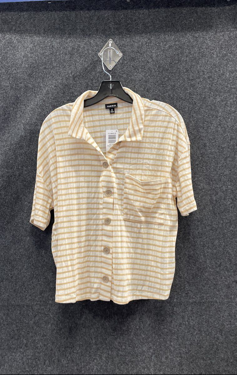 Torrid Women's White Ginger Root Striped Short Sleeve Button Front Top Sz 0 NWT