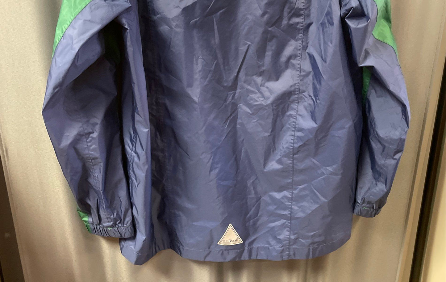 LL Bean Youth Rain Jacket Windbreaker Green Blue TEK Recycled Nylon Sz XL 18
