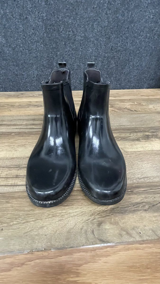 Michael Kors Black Rubber Chelsea Ankle Rain Boots Women's Size 10