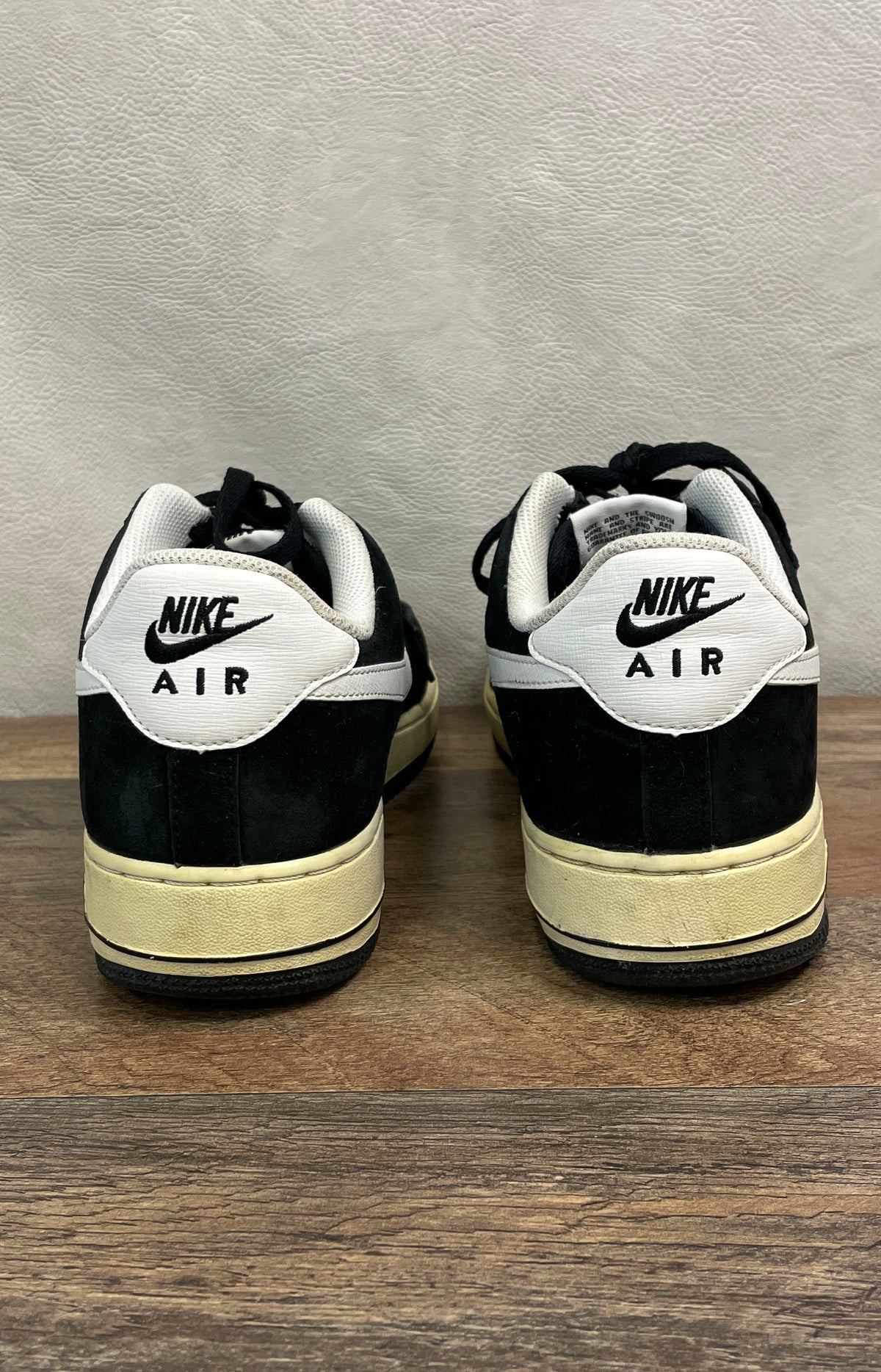 Nike Air Force 1 Low Black White Suede 2014 488298-064 Sneakers Size 10