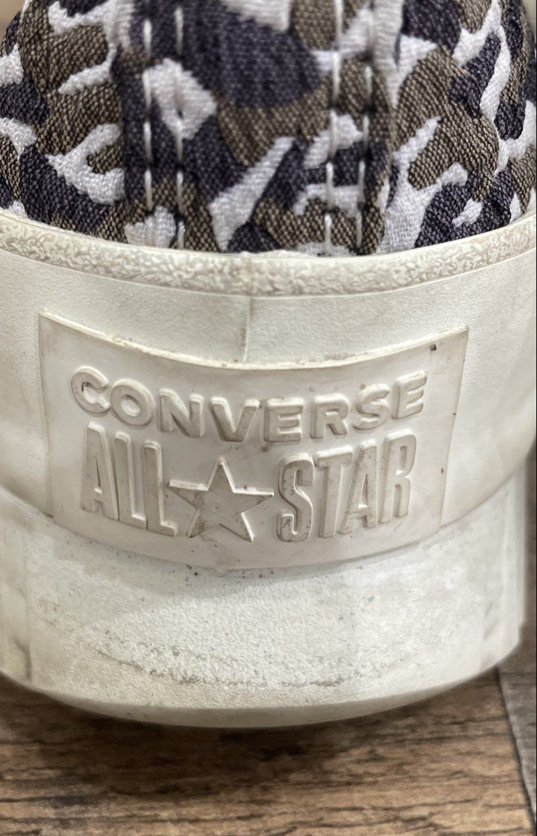 Converse Chuck Taylor All Star Lugged 2.0 Grey Leopard High Top Women's Size 9