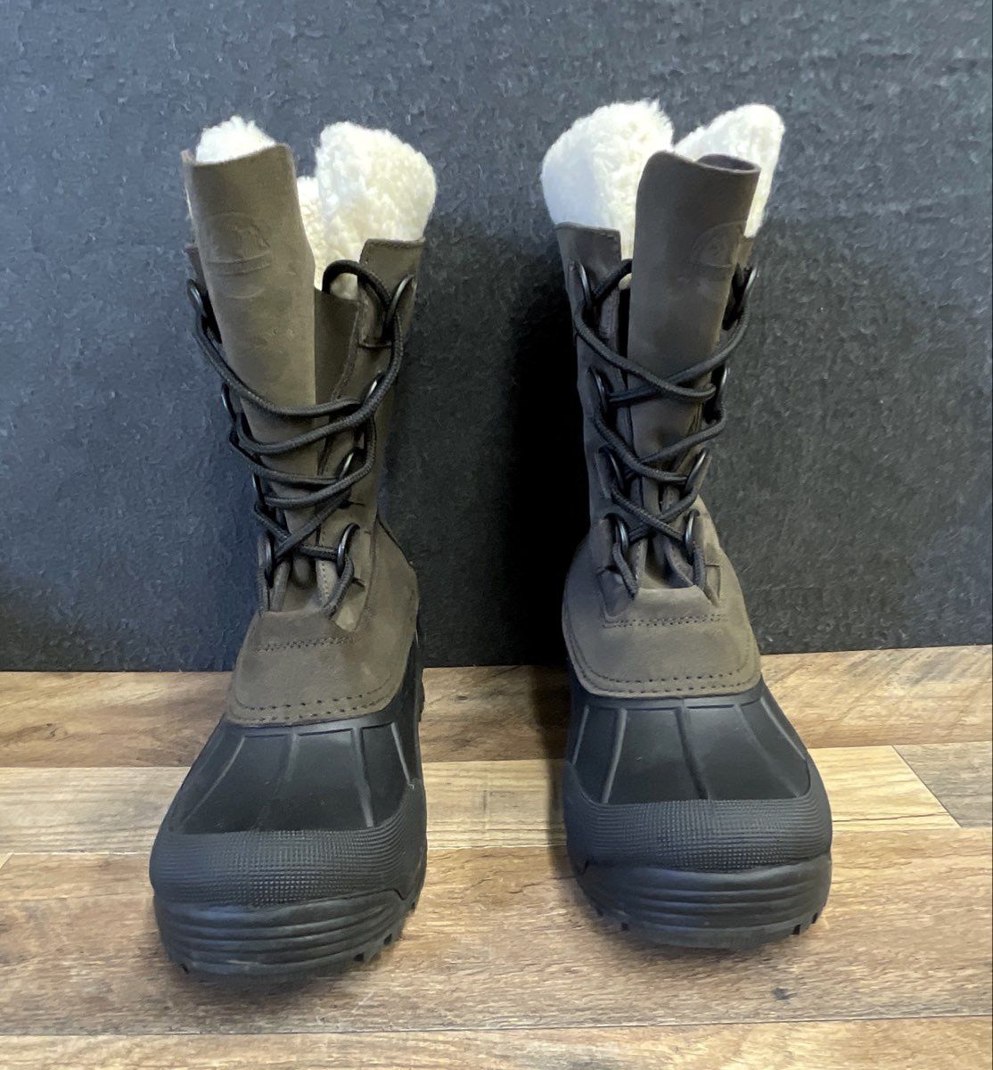 Adventuridge Men's Winter Boots Dark Brown Suede Duck Boots Size 9