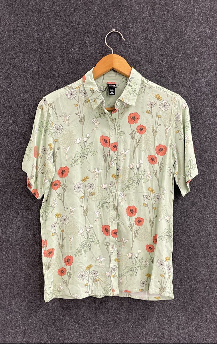 Disney Our Universe Tinker Bell Poppy Floral Rayon Button Up Shirt Sage Sz SM