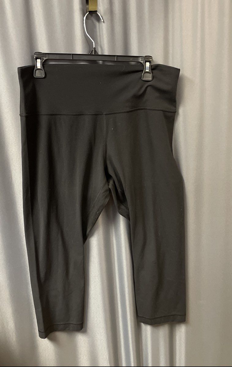 Lululemon Women's Wunder Train High-Rise Crop Leggings Black Sz 14