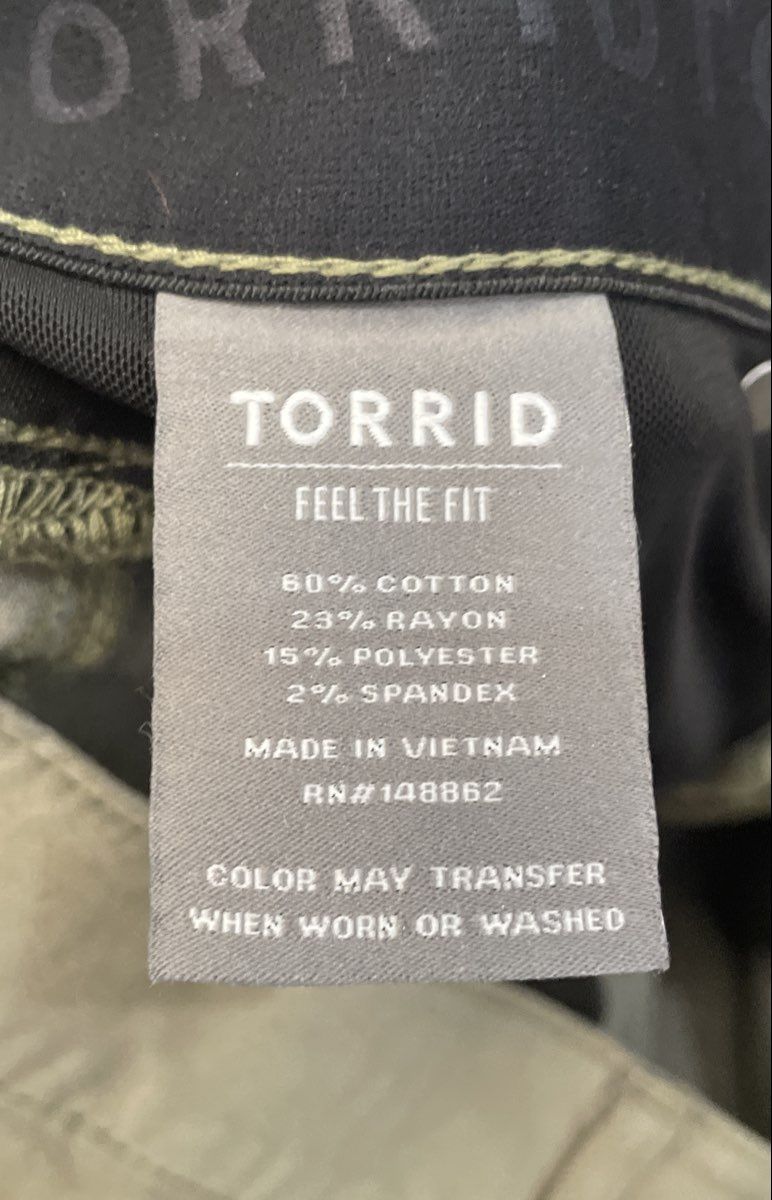 Torrid Women's Olive Green Crop Bombshell Skinny Super Soft Twill Pants Sz 14