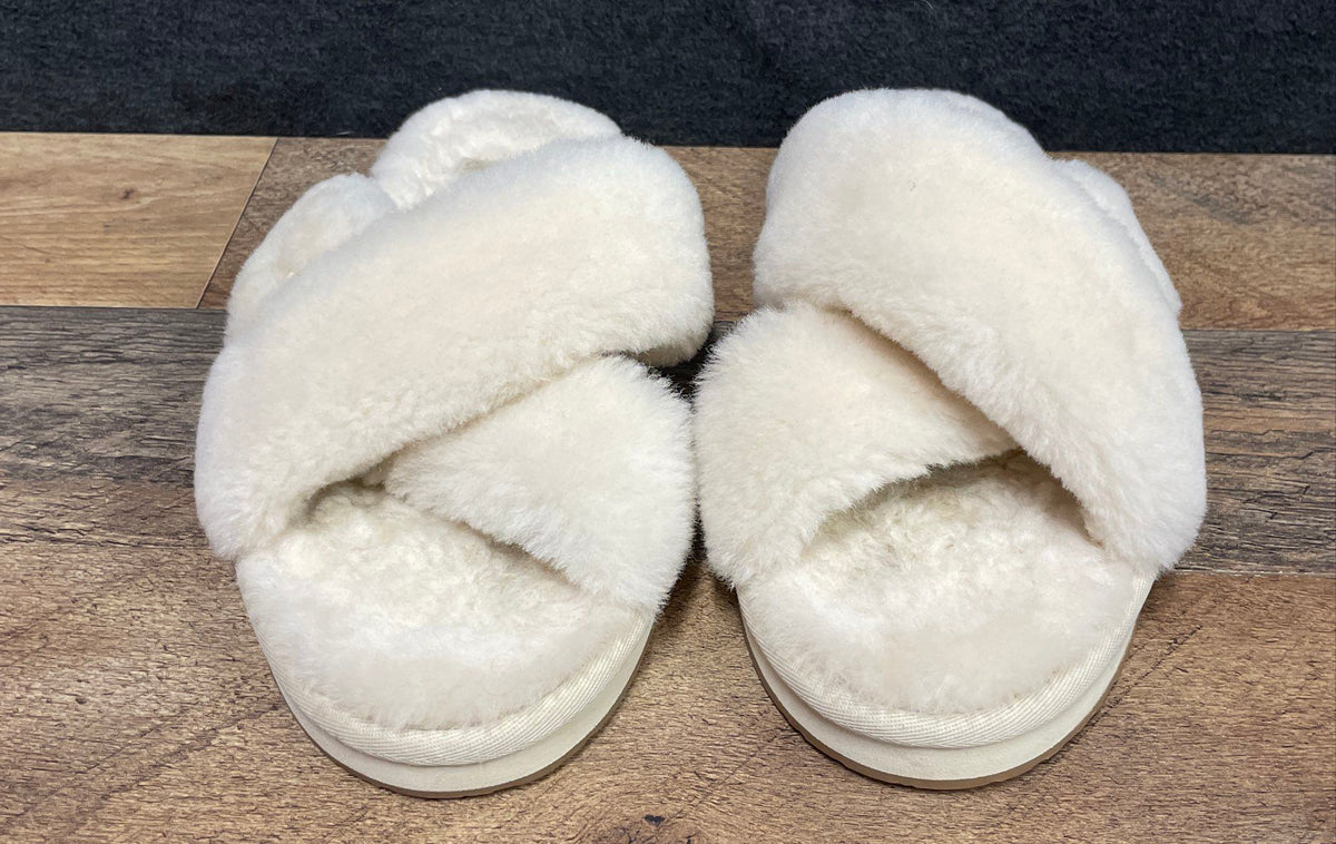 UGG Abela Natural Cream Fluffy Cross-Strap Slide Slippers Women's Size 8