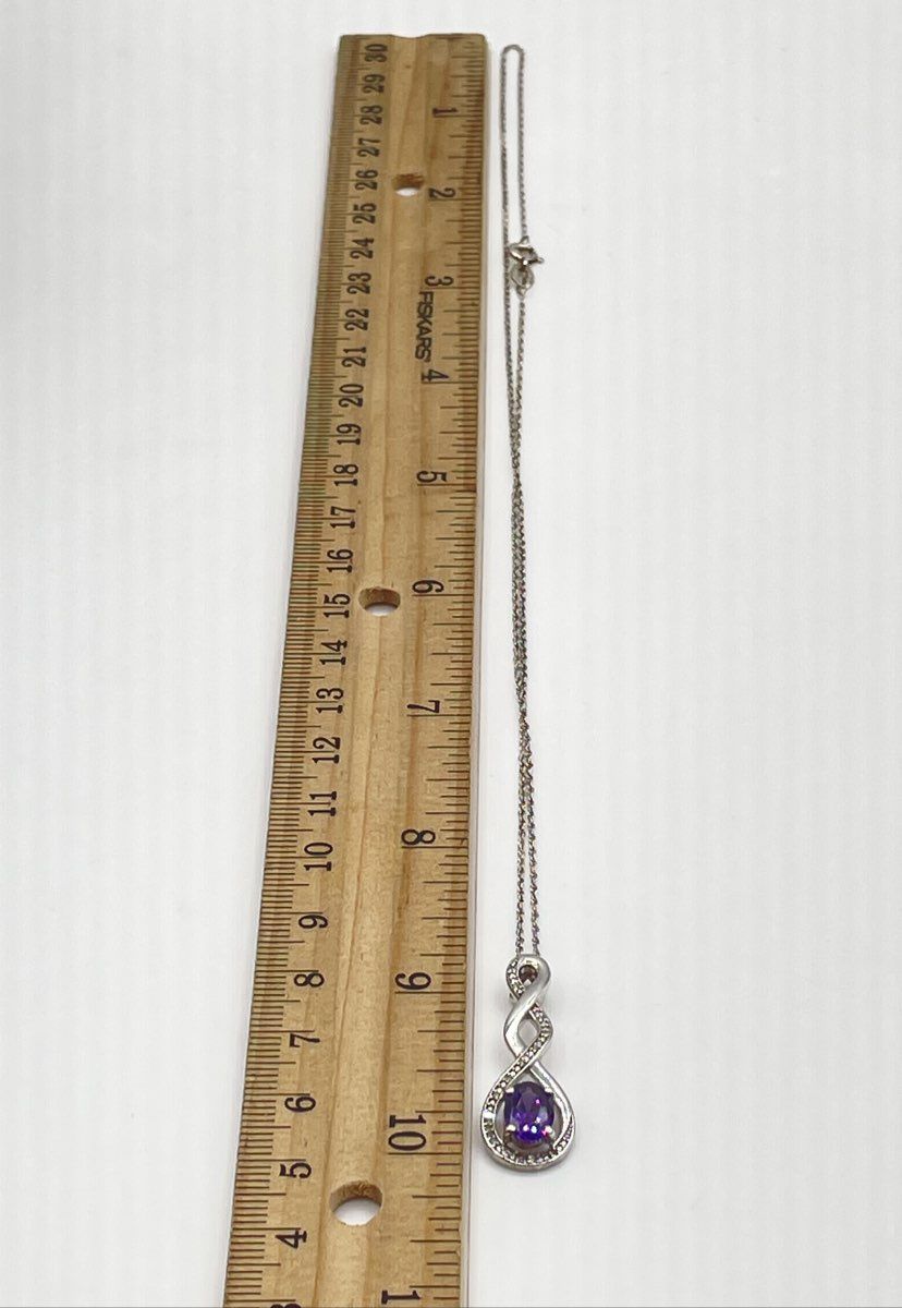 925 Sterling Silver Purple CZ Diamond Accent Infinity Pendant Necklace 3.4g