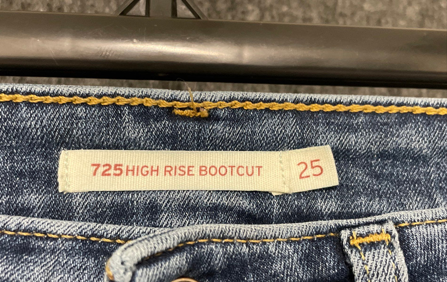 Levi's Women's 725 High Rise Bootcut Jeans Blue Stretch Denim Sz 25x30
