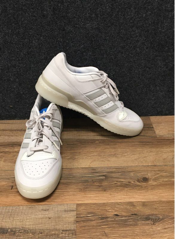 adidas Forum Low Talc Sesame White Grey Leather Sneakers Men's Size 9.5