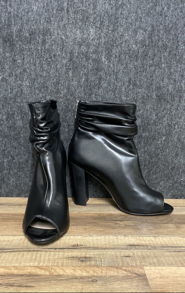 F5J Black Faux Leather Slouch Peep Toe Ankle Boots Block Heel Women's Size 9.5