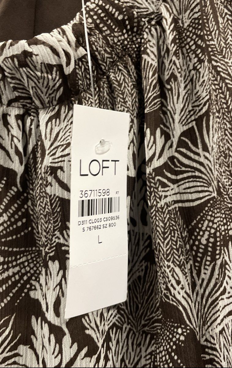 Loft Women's Brown Botanical Print Keyhole Tie Blouse Curved Hem NWT Sz L