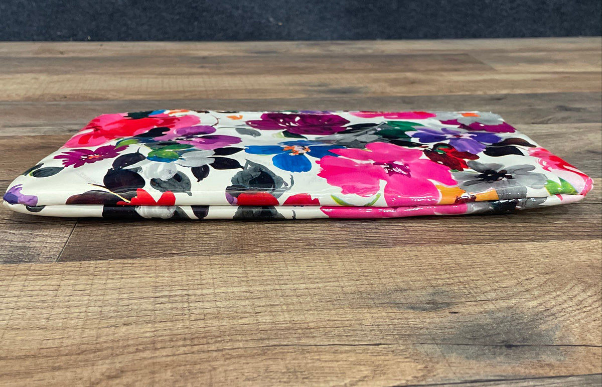 Kelly & Katie White Floral Glossy Latex Envelope Clutch Handbag Gold Trim