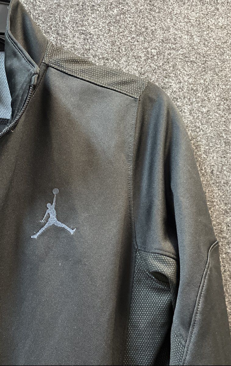 Jordan Big Kids' Black Dri-FIT Full Zip Track Jacket Mesh Panels Sz L 12-13 Yrs