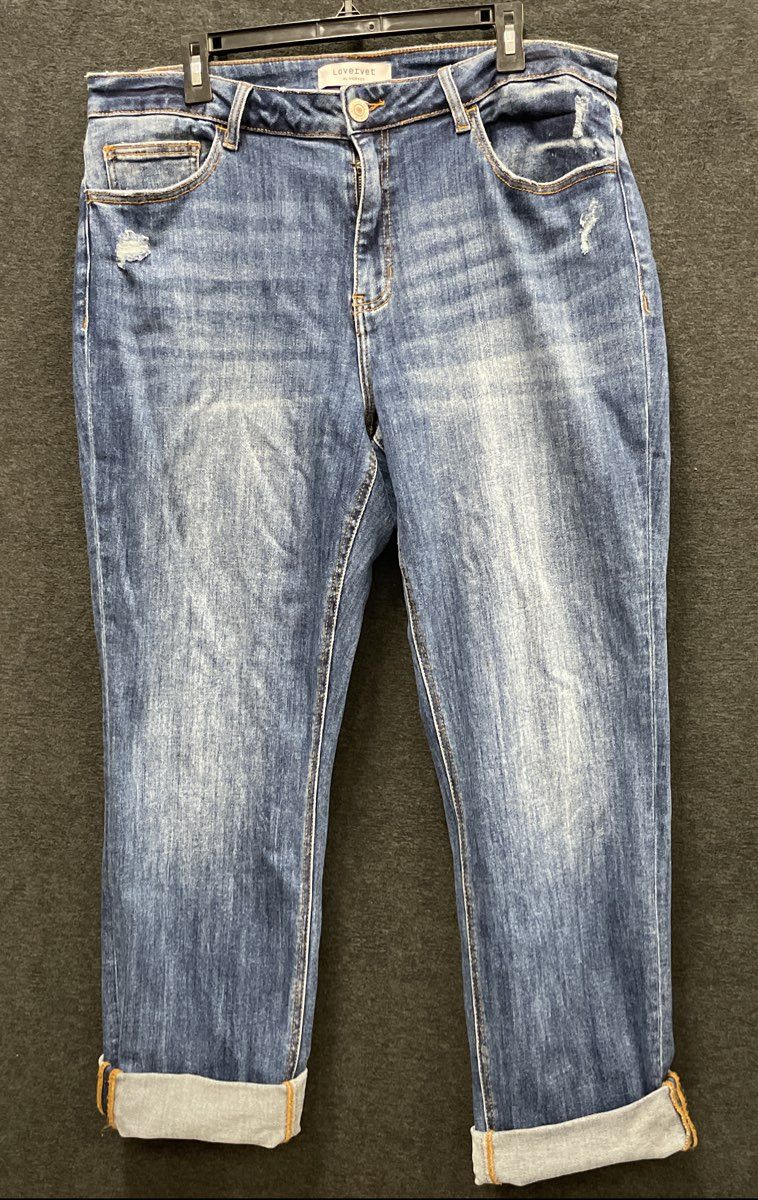 Lovervet by Vervet Women's Blue Distressed Mid Wash Cuffed Jeans Sz 18W
