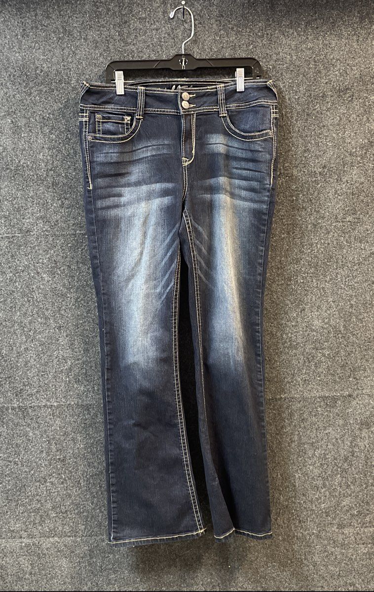 Wallflower Women's Blue Medium Wash Whiskered Bootcut Jeans Size 13