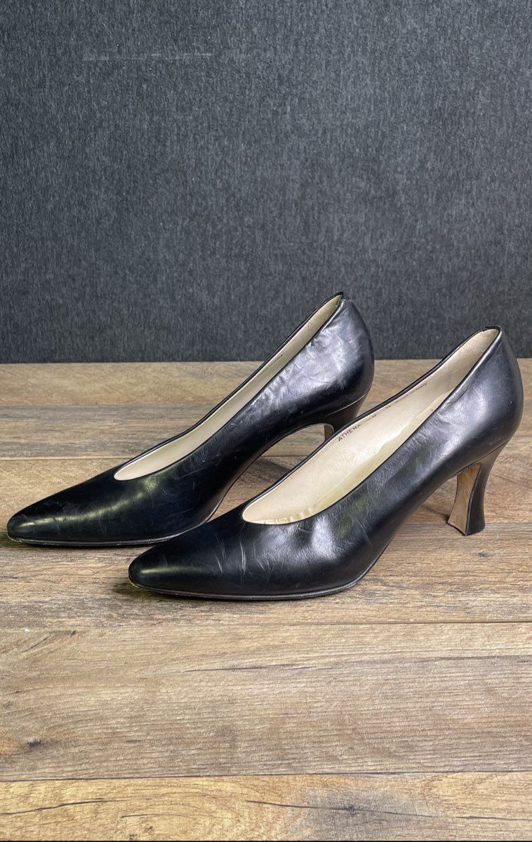 Vintage 90s Bally Black Leather Pointed Toe Pumps Heels Womens Size 8 N