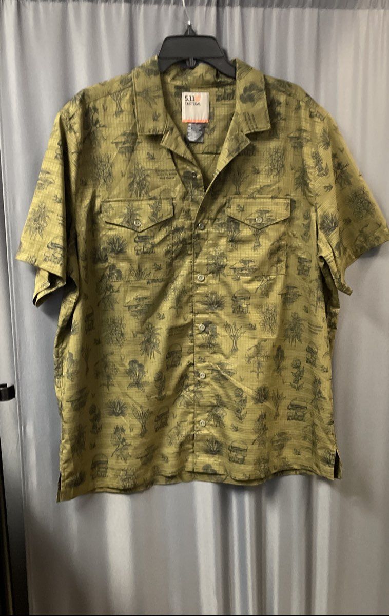 5.11 Tactical Men's Green Edible Wild Plants Mushroom Button Up Shirt Sz XL