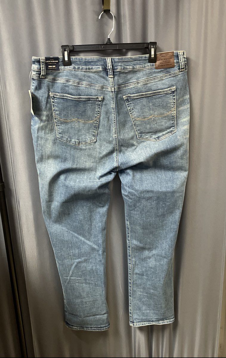 Lucky Brand Women's Emma Crop Jeans Blue High Rise Curvy Fit NWT Size 18W