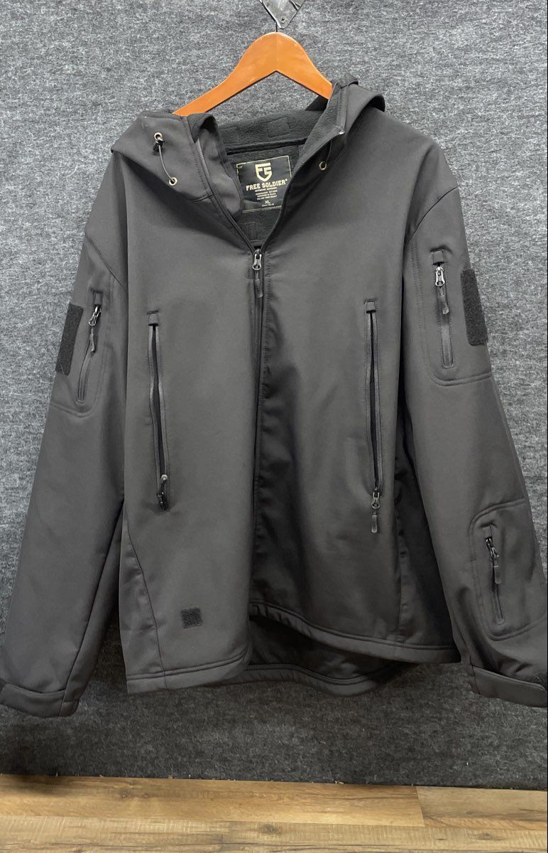 Free Soldier Men's Black Tactical Softshell Hooded Jacket Fleece Lined Size XL
